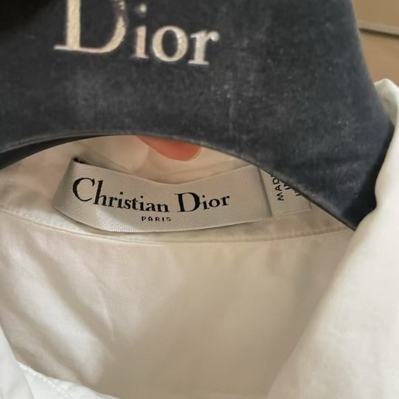 Authentic Dior Classic White Shirt - Picture 3 of 7